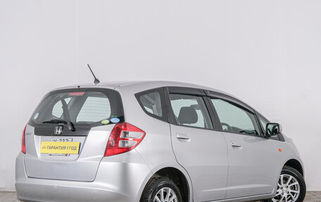 Honda Fit III, 2010 год, 849 000 рублей, 7 фотография