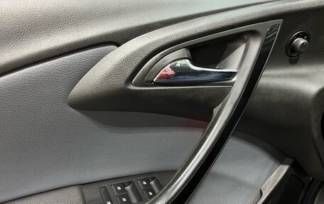 Opel Astra J, 2015 год, 790 000 рублей, 10 фотография