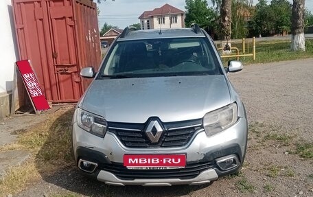 Renault Sandero II рестайлинг, 2020 год, 1 000 000 рублей, 1 фотография