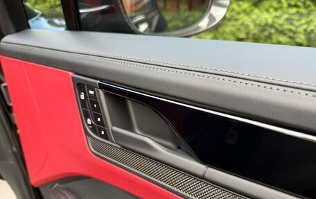 Porsche Cayenne III, 2025 год, 31 000 000 рублей, 17 фотография