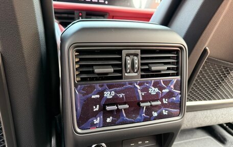 Porsche Cayenne III, 2025 год, 31 000 000 рублей, 20 фотография