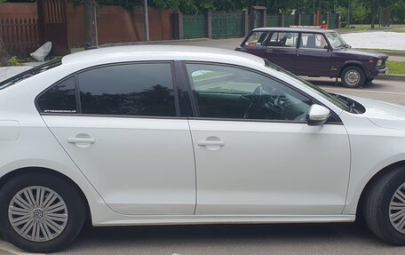 Volkswagen Jetta VI, 2017 год, 1 250 000 рублей, 5 фотография