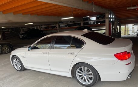 BMW 5 серия, 2013 год, 1 500 000 рублей, 4 фотография