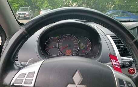 Mitsubishi Pajero Sport II рестайлинг, 2011 год, 1 320 000 рублей, 14 фотография