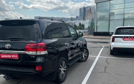 Toyota Land Cruiser 200, 2016 год, 5 850 000 рублей, 1 фотография