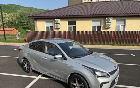 KIA Rio IV, 2017 год, 1 570 000 рублей, 6 фотография