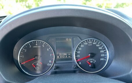 Nissan X-Trail, 2011 год, 1 199 900 рублей, 10 фотография