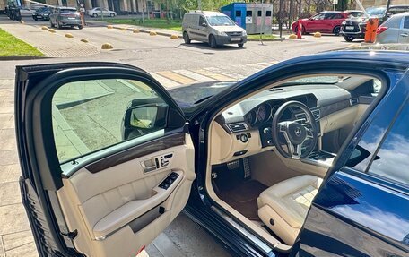 Mercedes-Benz E-Класс, 2014 год, 2 200 000 рублей, 14 фотография