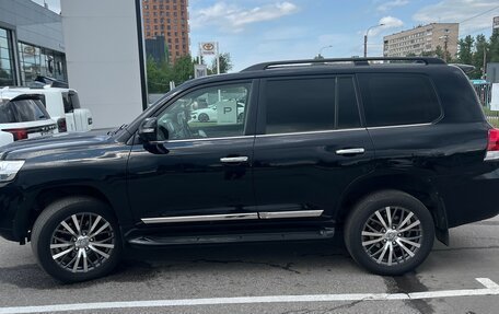 Toyota Land Cruiser 200, 2016 год, 5 850 000 рублей, 4 фотография