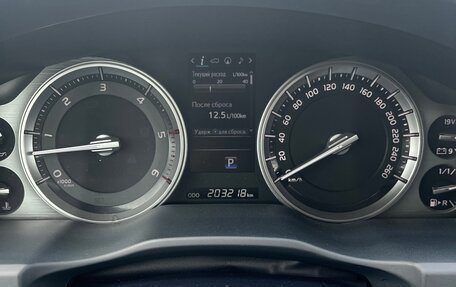 Toyota Land Cruiser 200, 2016 год, 5 850 000 рублей, 11 фотография