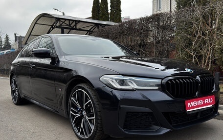 BMW 5 серия, 2021 год, 6 615 000 рублей, 1 фотография