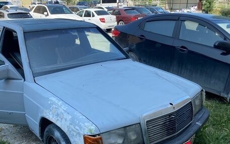 Mercedes-Benz 190 (W201), 1985 год, 98 000 рублей, 1 фотография