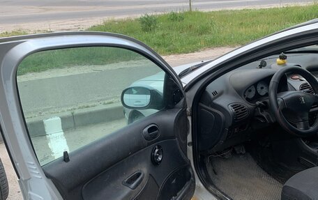Peugeot 206, 2003 год, 80 000 рублей, 5 фотография