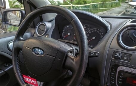 Ford Fiesta, 2008 год, 550 000 рублей, 11 фотография