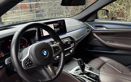 BMW 5 серия, 2021 год, 6 615 000 рублей, 10 фотография