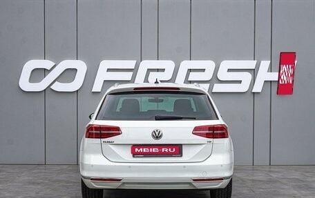 Volkswagen Passat B8 рестайлинг, 2017 год, 1 800 000 рублей, 4 фотография