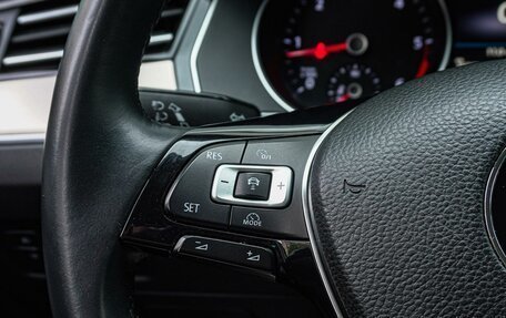 Volkswagen Passat B8 рестайлинг, 2017 год, 1 800 000 рублей, 15 фотография