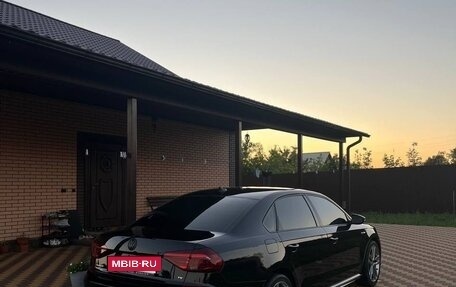 Volkswagen Passat B8 рестайлинг, 2018 год, 2 000 000 рублей, 2 фотография