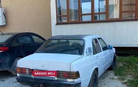 Mercedes-Benz 190 (W201), 1985 год, 98 000 рублей, 2 фотография