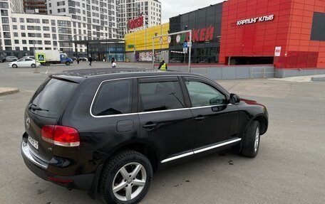 Volkswagen Touareg III, 2004 год, 590 000 рублей, 3 фотография
