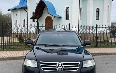 Volkswagen Touareg III, 2004 год, 590 000 рублей, 15 фотография