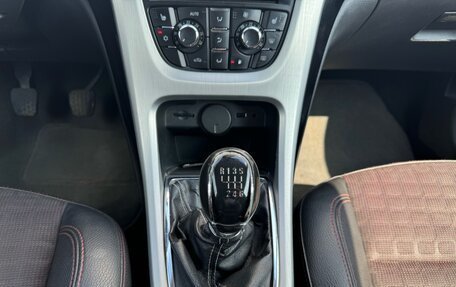 Opel Astra J, 2011 год, 750 000 рублей, 14 фотография