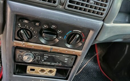 Daewoo Nexia I рестайлинг, 2000 год, 100 000 рублей, 3 фотография