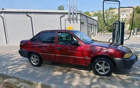 Daewoo Nexia I рестайлинг, 2000 год, 100 000 рублей, 8 фотография