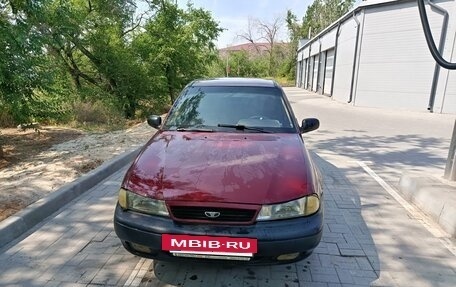 Daewoo Nexia I рестайлинг, 2000 год, 100 000 рублей, 9 фотография