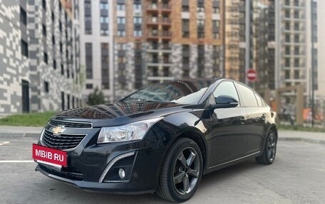 Chevrolet Cruze II, 2013 год, 850 000 рублей, 3 фотография