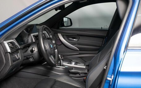 BMW 3 серия, 2018 год, 3 050 000 рублей, 8 фотография