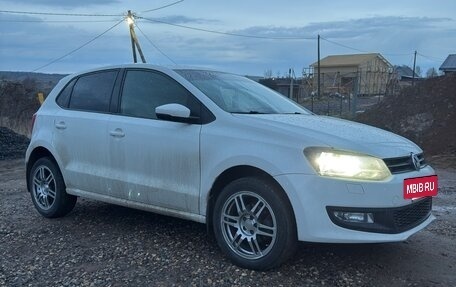 Volkswagen Polo VI (EU Market), 2013 год, 775 000 рублей, 2 фотография