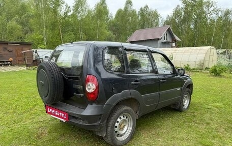 Chevrolet Niva I рестайлинг, 2012 год, 460 000 рублей, 5 фотография