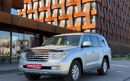 Toyota Land Cruiser 200, 2009 год, 2 600 000 рублей, 1 фотография