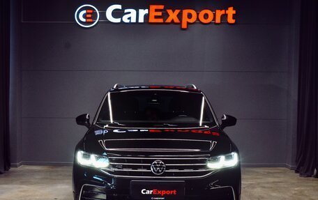 Volkswagen Tiguan II, 2020 год, 4 000 000 рублей, 1 фотография