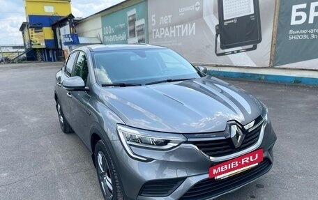 Renault Arkana I, 2021 год, 1 800 000 рублей, 2 фотография