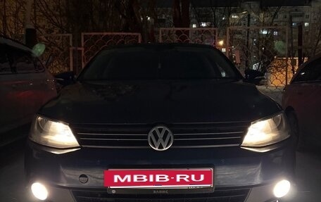 Volkswagen Jetta VI, 2011 год, 920 000 рублей, 9 фотография