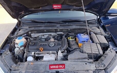 Volkswagen Jetta VI, 2011 год, 920 000 рублей, 7 фотография