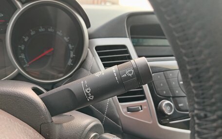 Chevrolet Cruze II, 2011 год, 594 000 рублей, 10 фотография