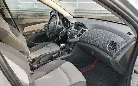 Chevrolet Cruze II, 2011 год, 594 000 рублей, 14 фотография
