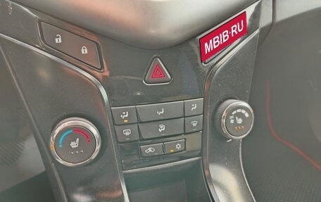 Chevrolet Cruze II, 2011 год, 594 000 рублей, 12 фотография