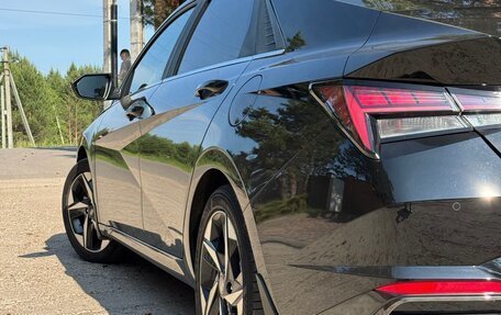 Hyundai Elantra, 2023 год, 2 750 000 рублей, 8 фотография