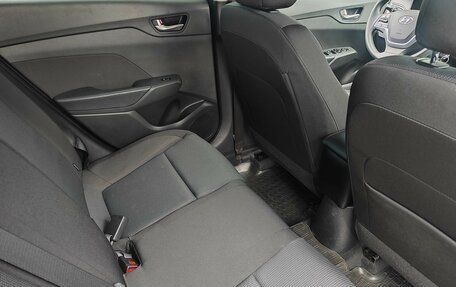 Hyundai Solaris II рестайлинг, 2021 год, 1 600 000 рублей, 12 фотография