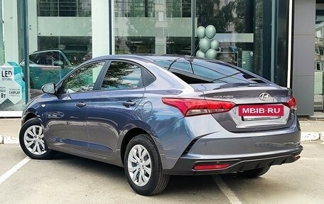 Hyundai Solaris II рестайлинг, 2021 год, 1 600 000 рублей, 4 фотография