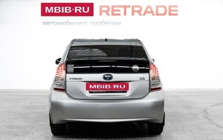 Toyota Prius, 2010 год, 950 000 рублей, 6 фотография