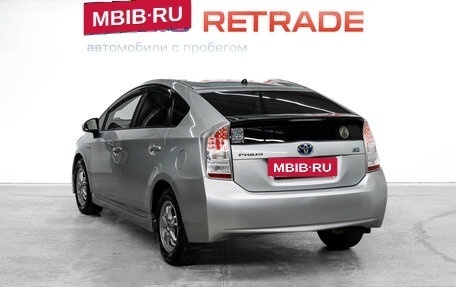 Toyota Prius, 2010 год, 950 000 рублей, 7 фотография