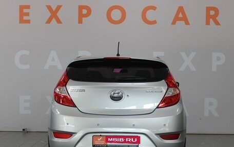 Hyundai Solaris II рестайлинг, 2012 год, 927 000 рублей, 6 фотография