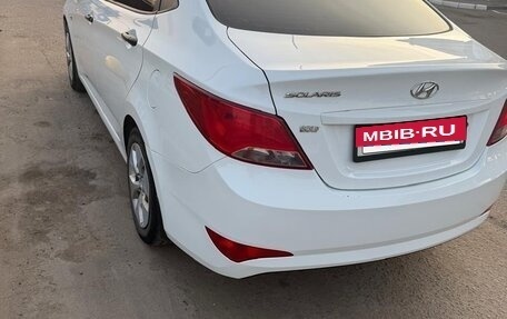 Hyundai Solaris II рестайлинг, 2016 год, 600 000 рублей, 4 фотография