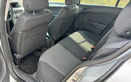Opel Astra H, 2011 год, 565 000 рублей, 10 фотография