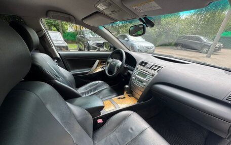 Toyota Camry, 2006 год, 1 220 000 рублей, 12 фотография